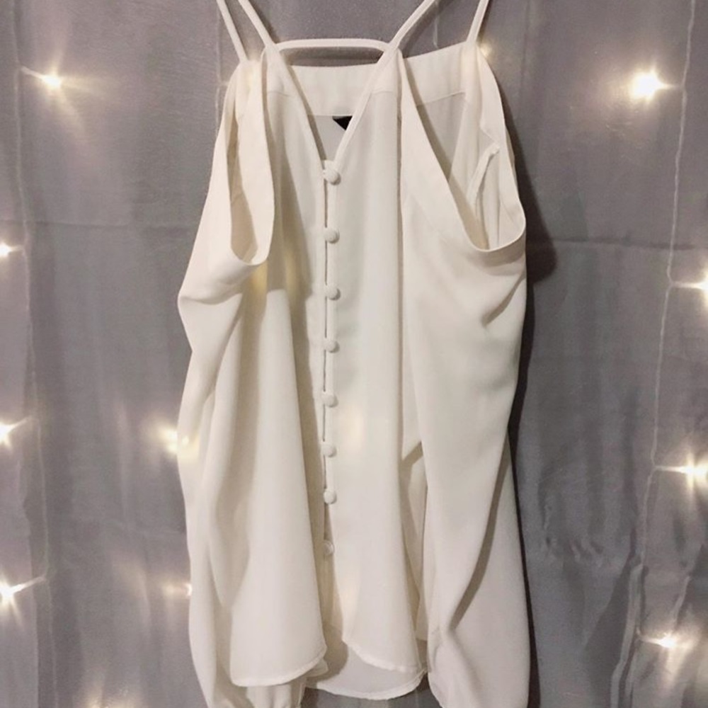 $5 White blouse